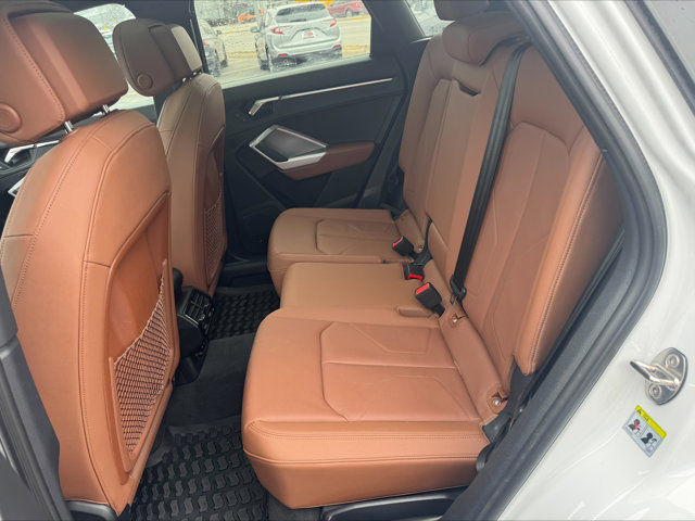 Used 2023 Audi Q3 2.0T Premium Plus w/ Premium Plus Package image 8