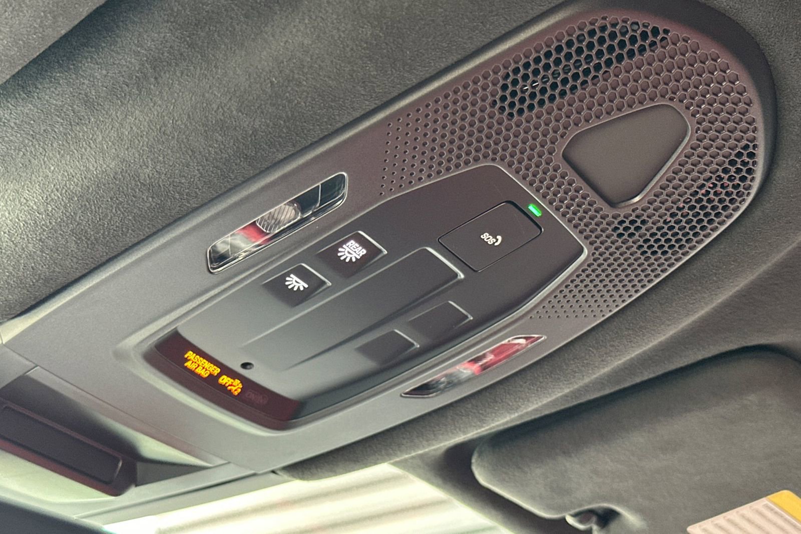 Used 2024 Porsche Cayenne Turbo GT image 21