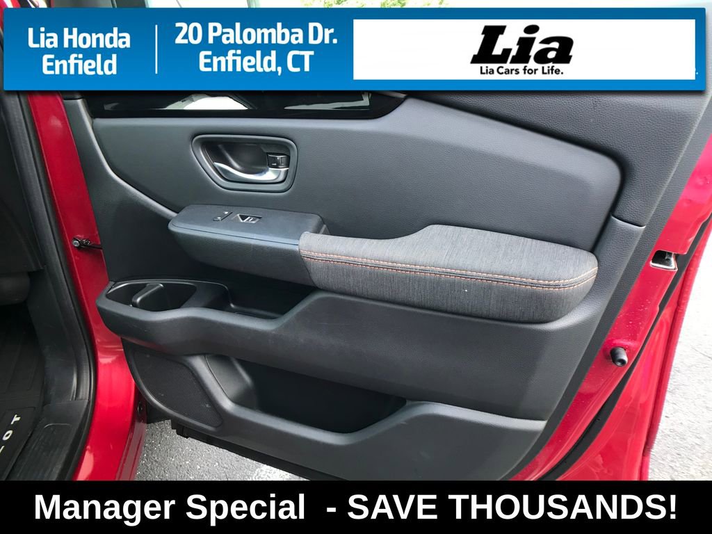 Certified 2025 Honda Pilot Sport image 29