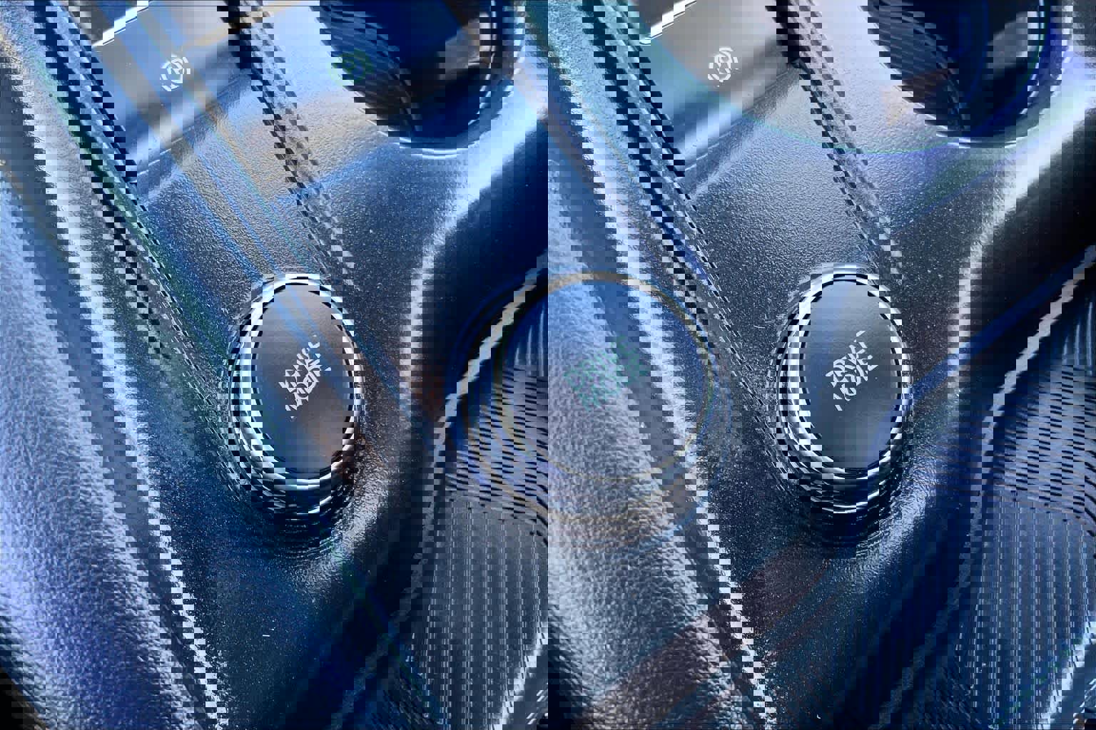 Used 2025 Ford Explorer ST image 29