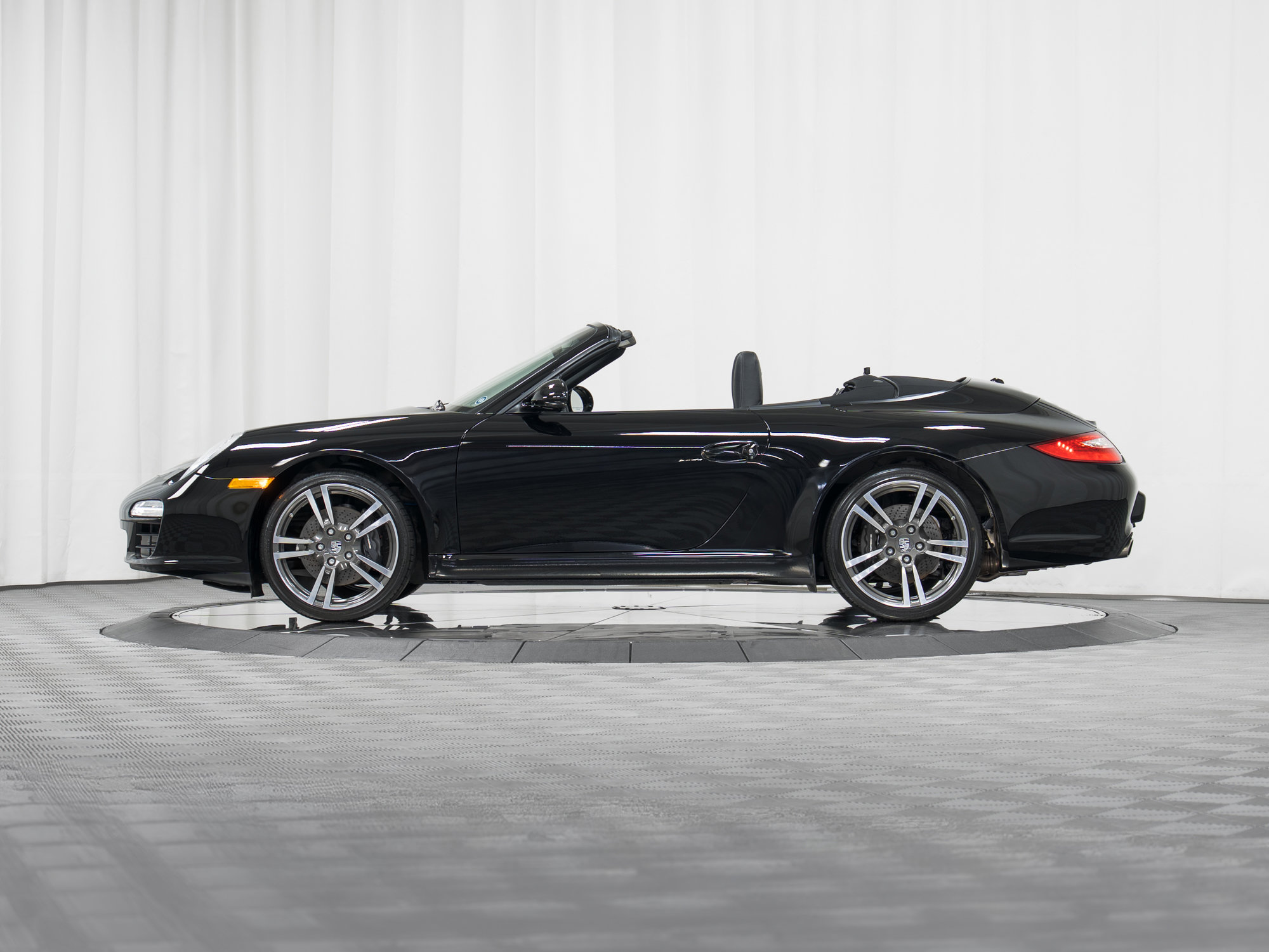 Used 2012 Porsche 911 Carrera Black Edition image 35