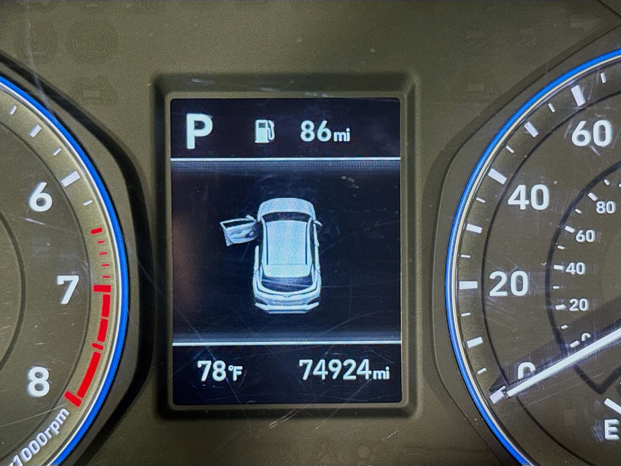 Used 2021 Hyundai Kona SE image 15