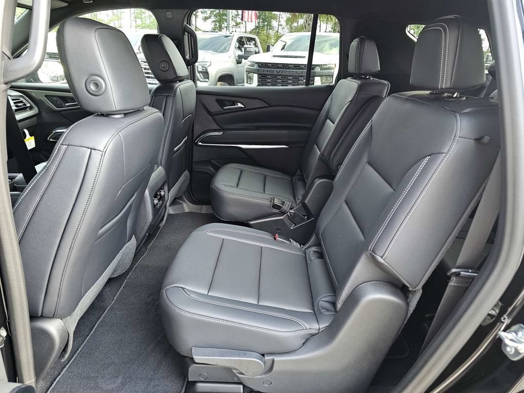 New 2027 Chevrolet Traverse LT w/ Driver Confidence Package AWD/4WD image 16