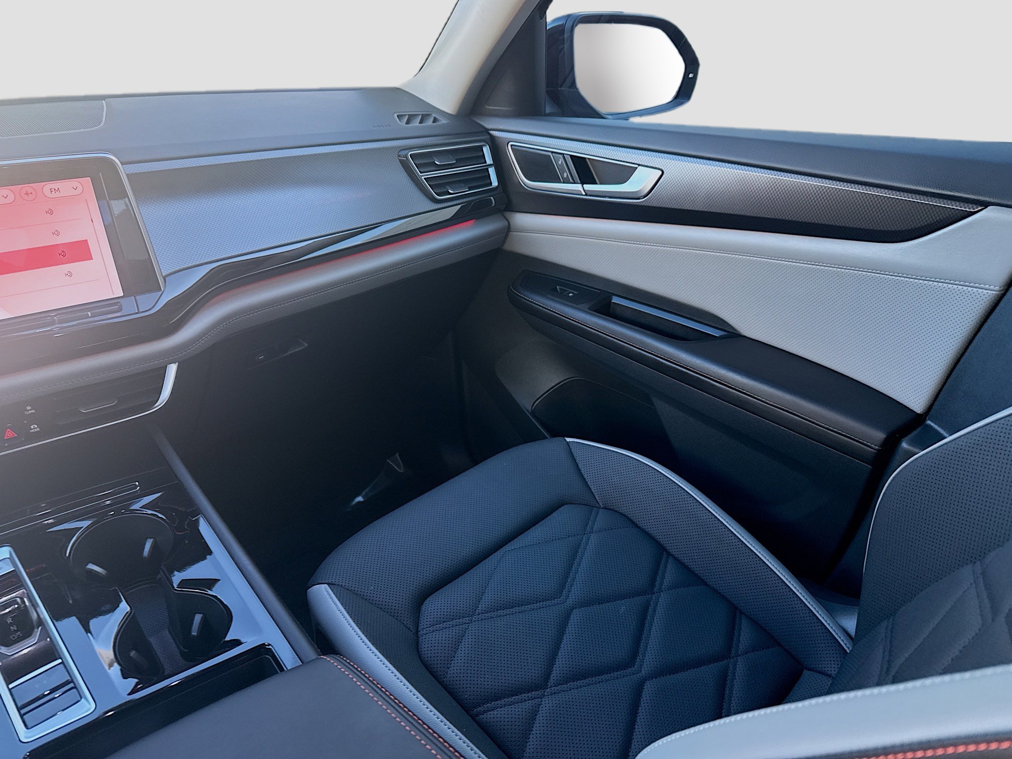 Certified 2025 Volkswagen Atlas Peak Edition SE image 22