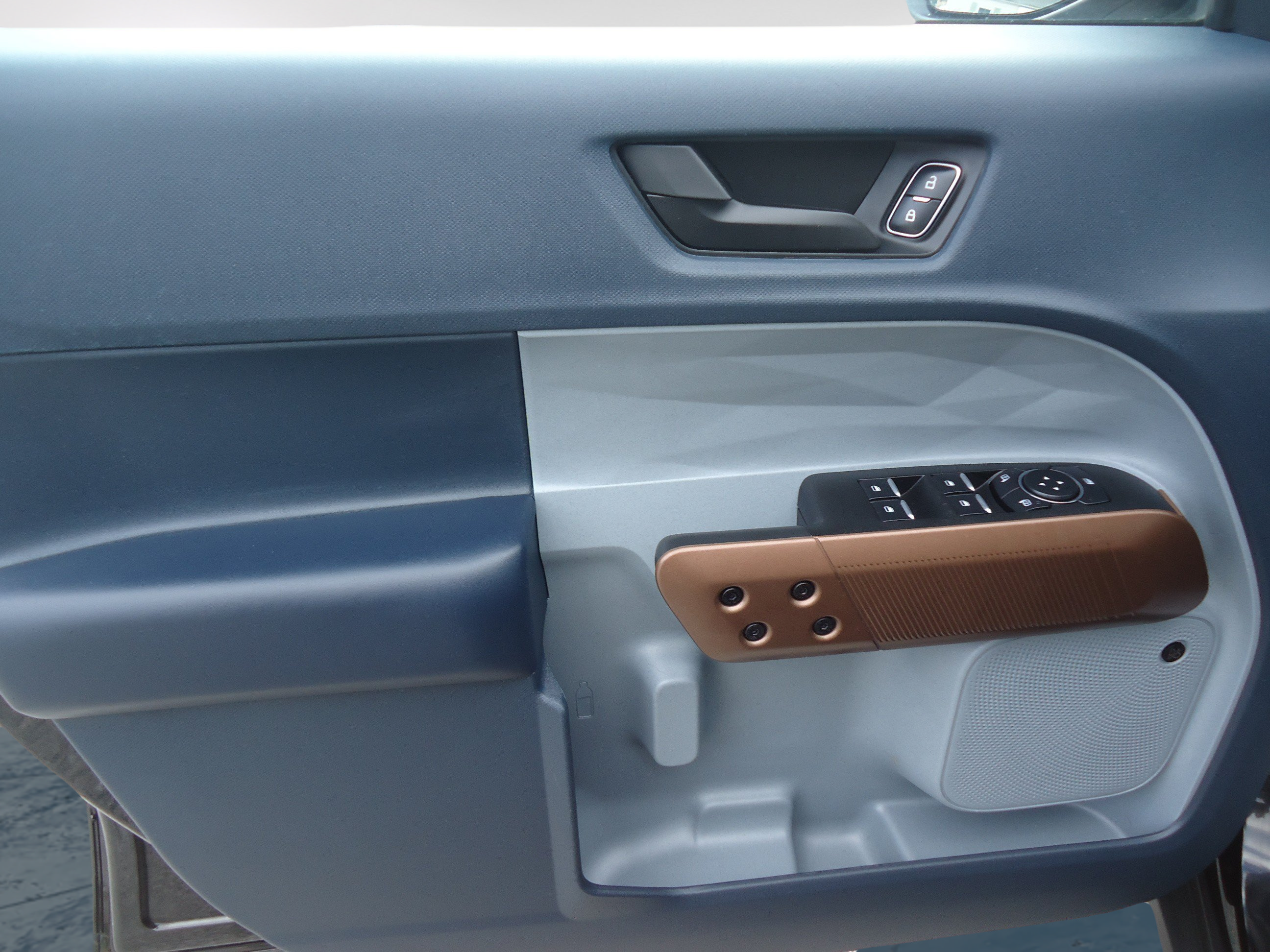 Used 2024 Ford Maverick Lariat FWD image 26