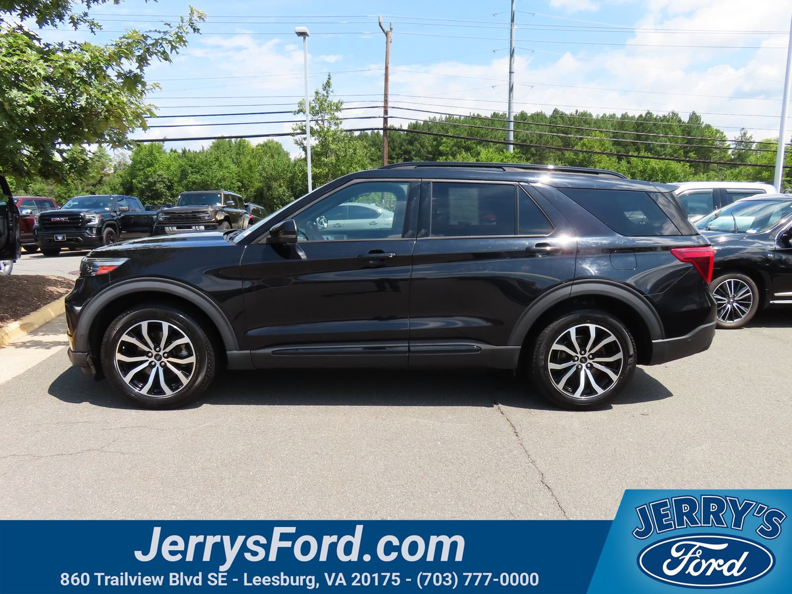 Certified 2020 Ford Explorer ST w/ Premium Technology Package AWD/4WD image 8