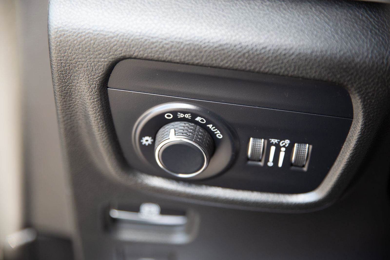 Used 2024 Jeep Grand Cherokee L Laredo image 21