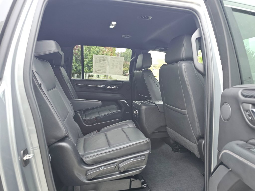 Used 2024 GMC Yukon XL Denali w/ Max Trailering Package AWD/4WD image 14