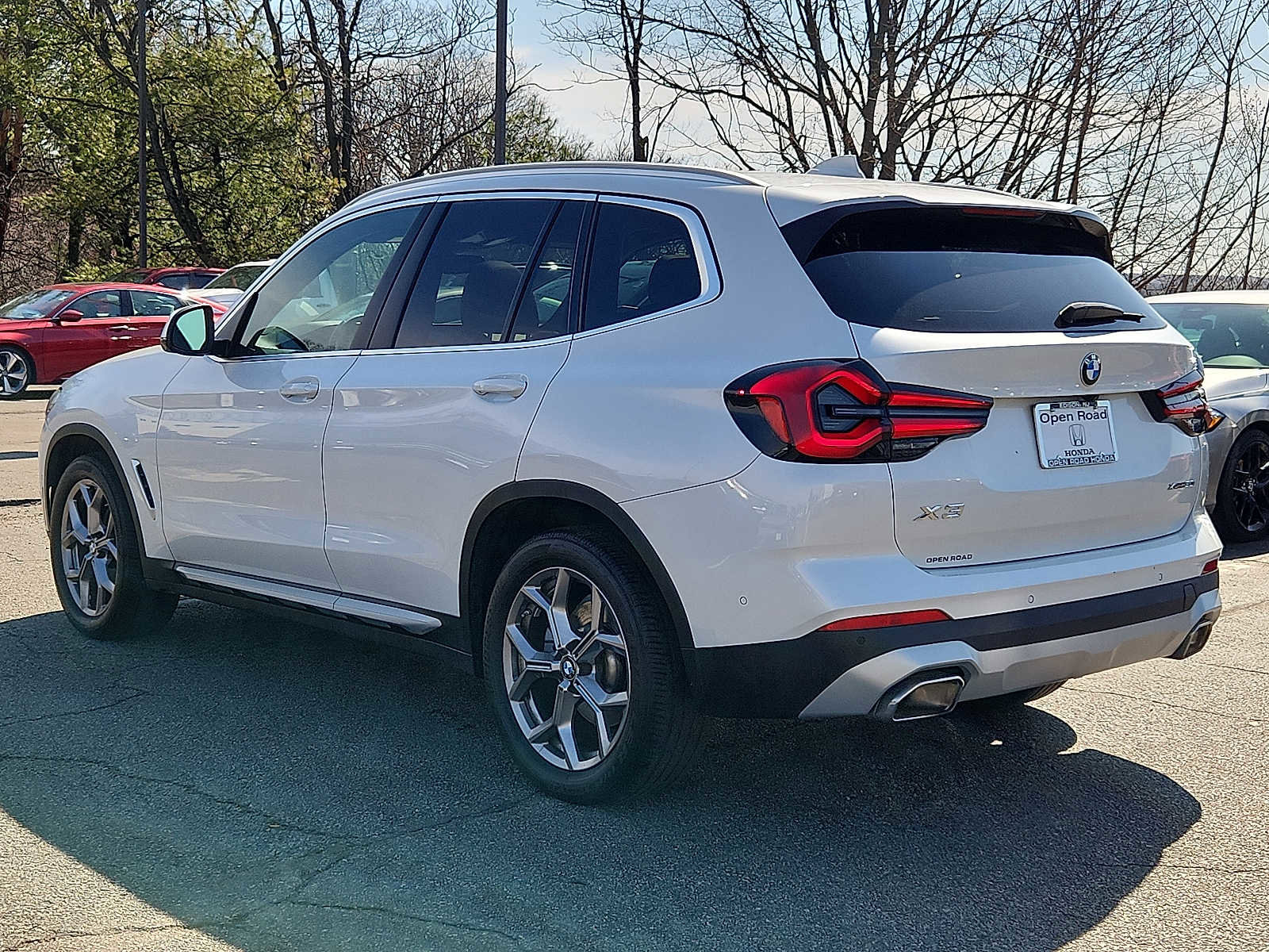 Used 2024 BMW X3 xDrive30i w/ Premium Package AWD/4WD image 4