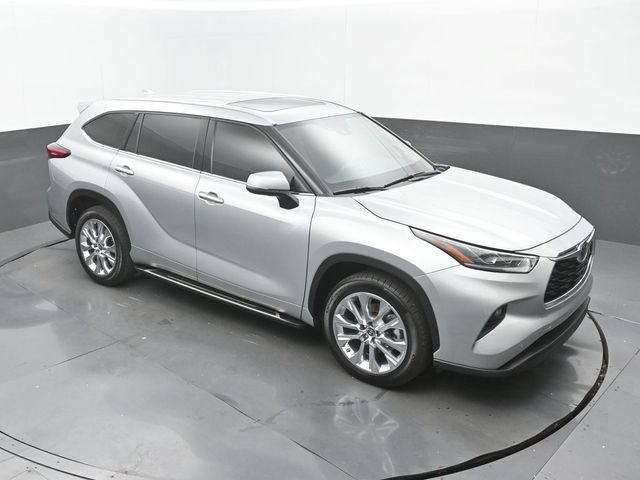 Used 2021 Toyota Highlander Limited FWD image 27