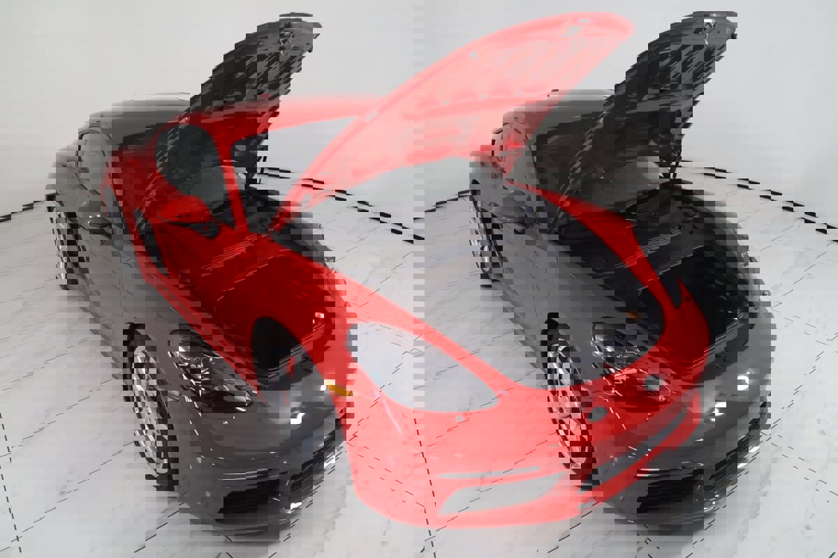 Used 2023 Porsche 718 Cayman S w/ Sport Chrono Package image 25