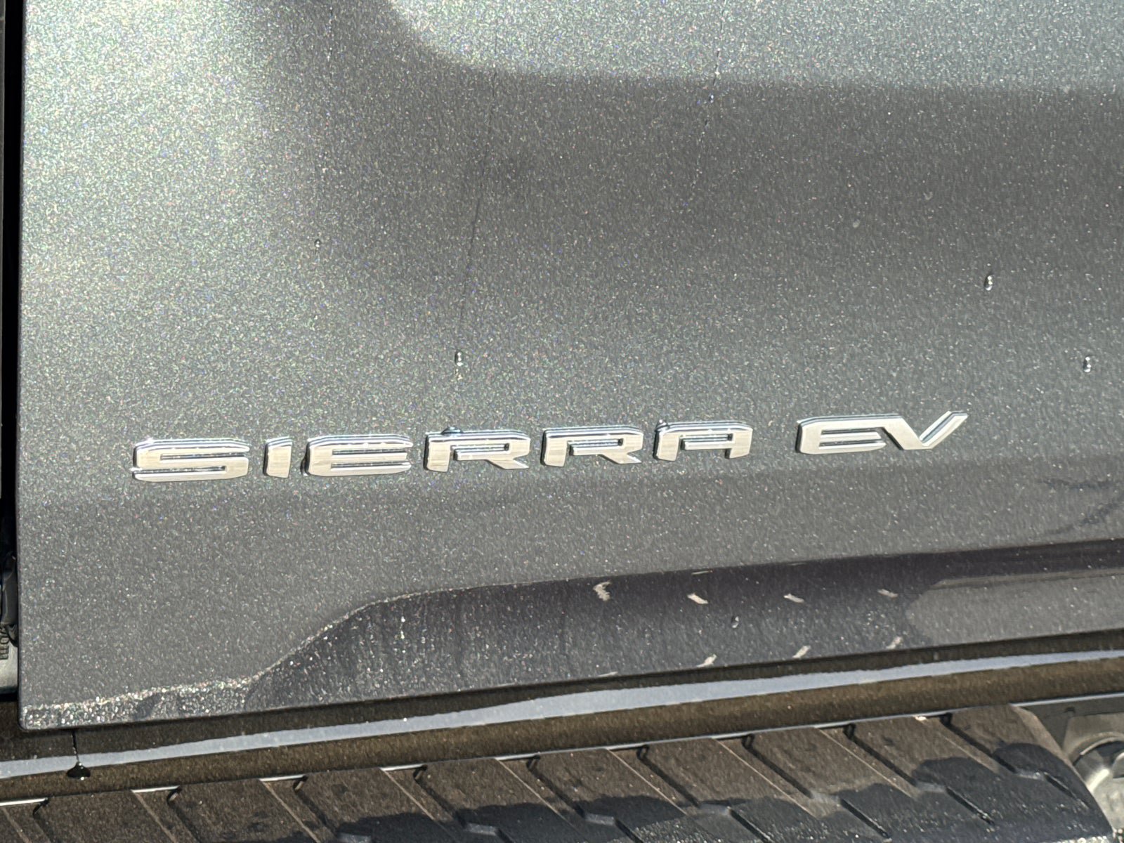 Used 2026 GMC Sierra EV Elevation AWD/4WD image 10