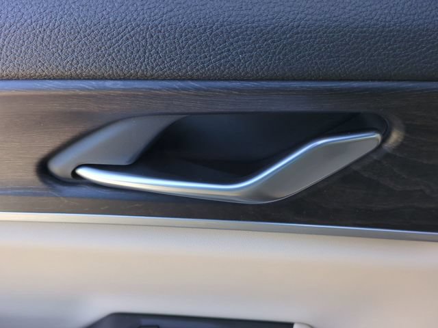 New 2025 Jeep Grand Cherokee L Limited w/ Luxury Tech Group II AWD/4WD image 36