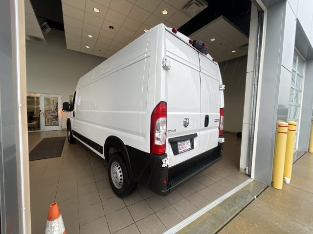 Used 2024 RAM ProMaster 2500 w/ Convenience Group FWD image 30