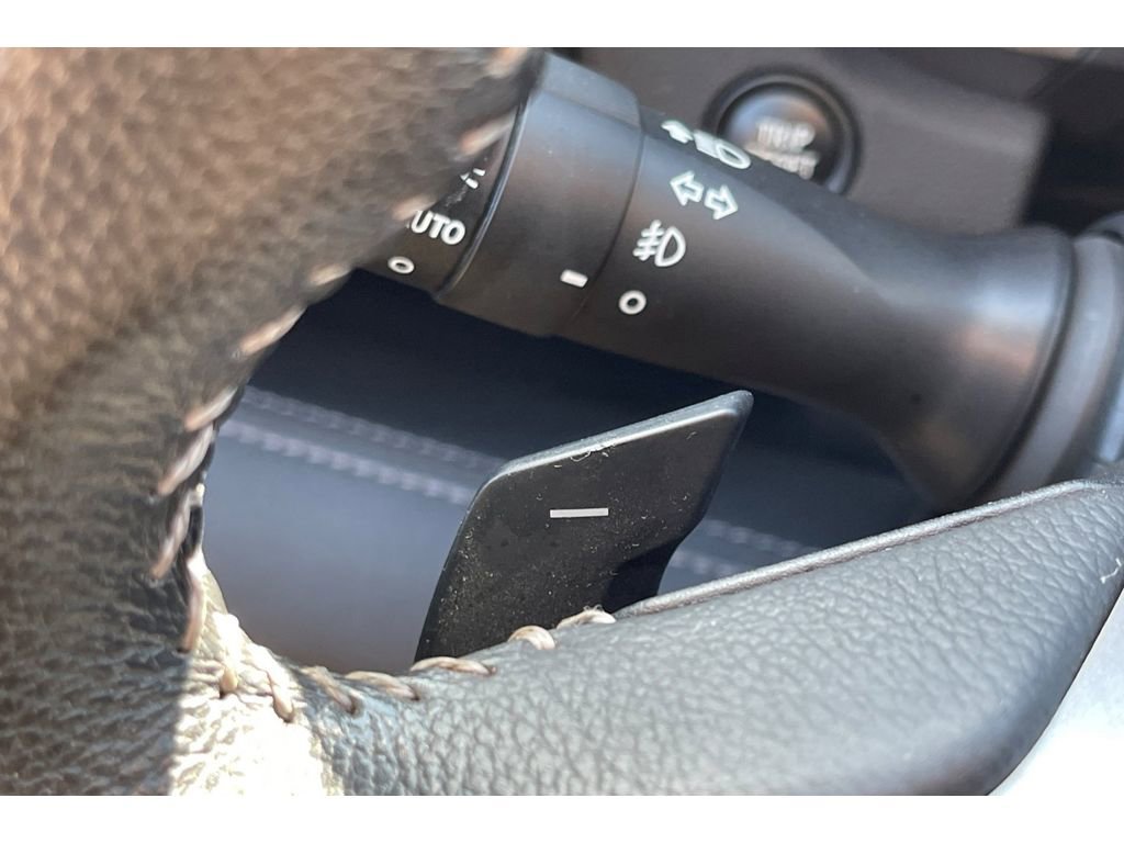 Certified 2023 Subaru Ascent Limited w/ Technology Package image 35