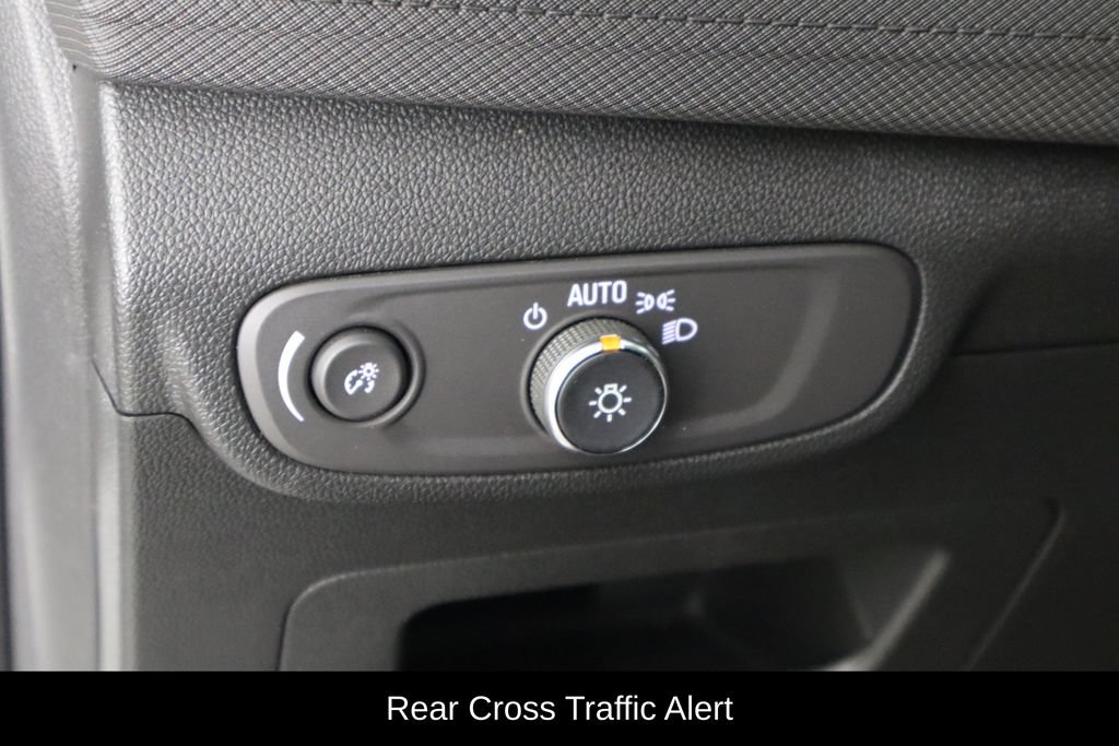 Used 2024 Chevrolet TrailBlazer LT w/ Convenience Package FWD image 22
