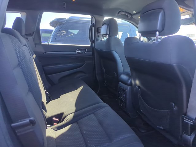 Used 2019 Jeep Grand Cherokee Laredo image 20