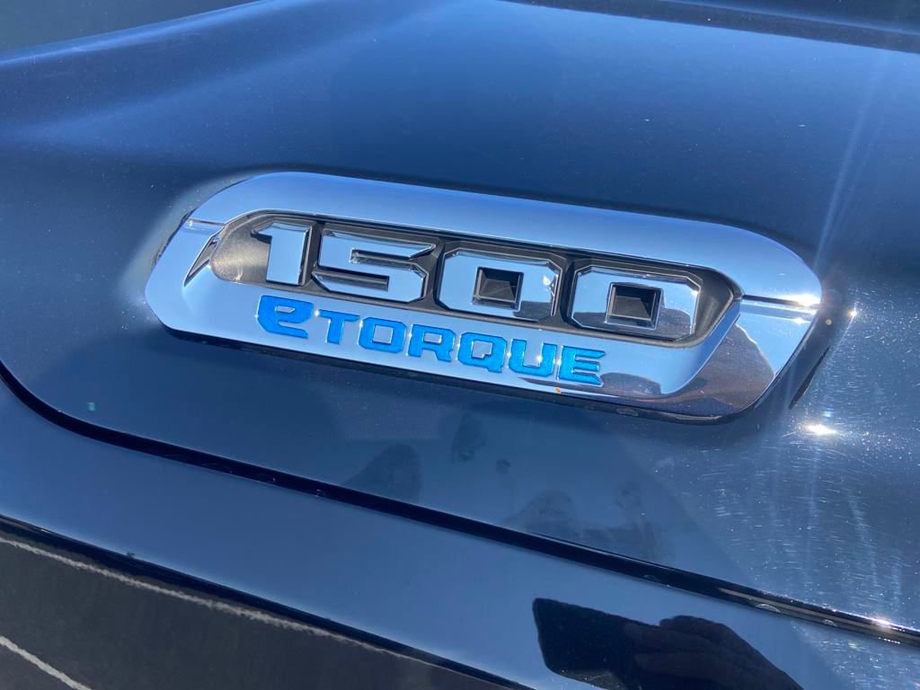 Used 2021 RAM 1500 Big Horn image 9