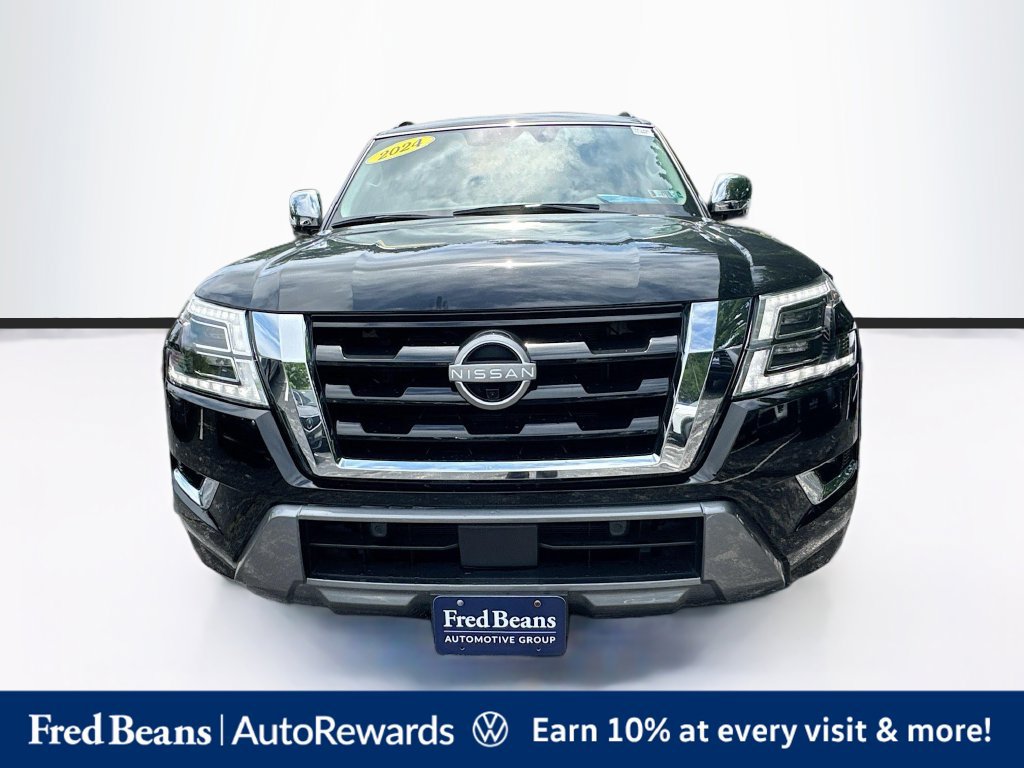 Used 2024 Nissan Armada Platinum w/ Captain's Chairs Package AWD/4WD image 2
