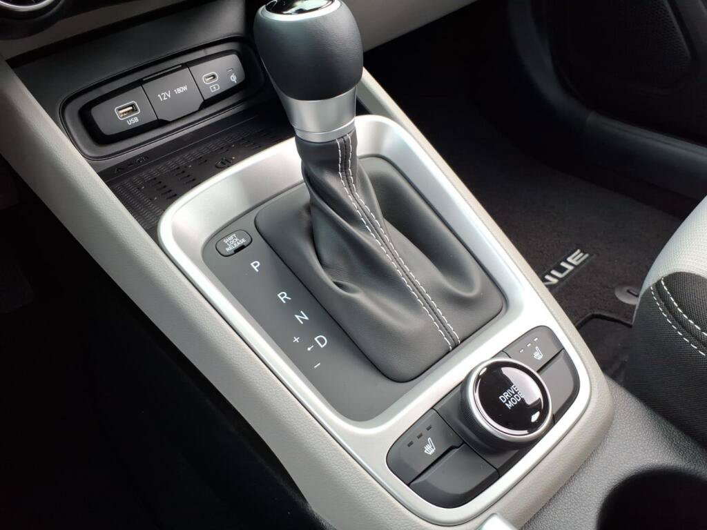 New 2026 Hyundai Venue SEL FWD image 10
