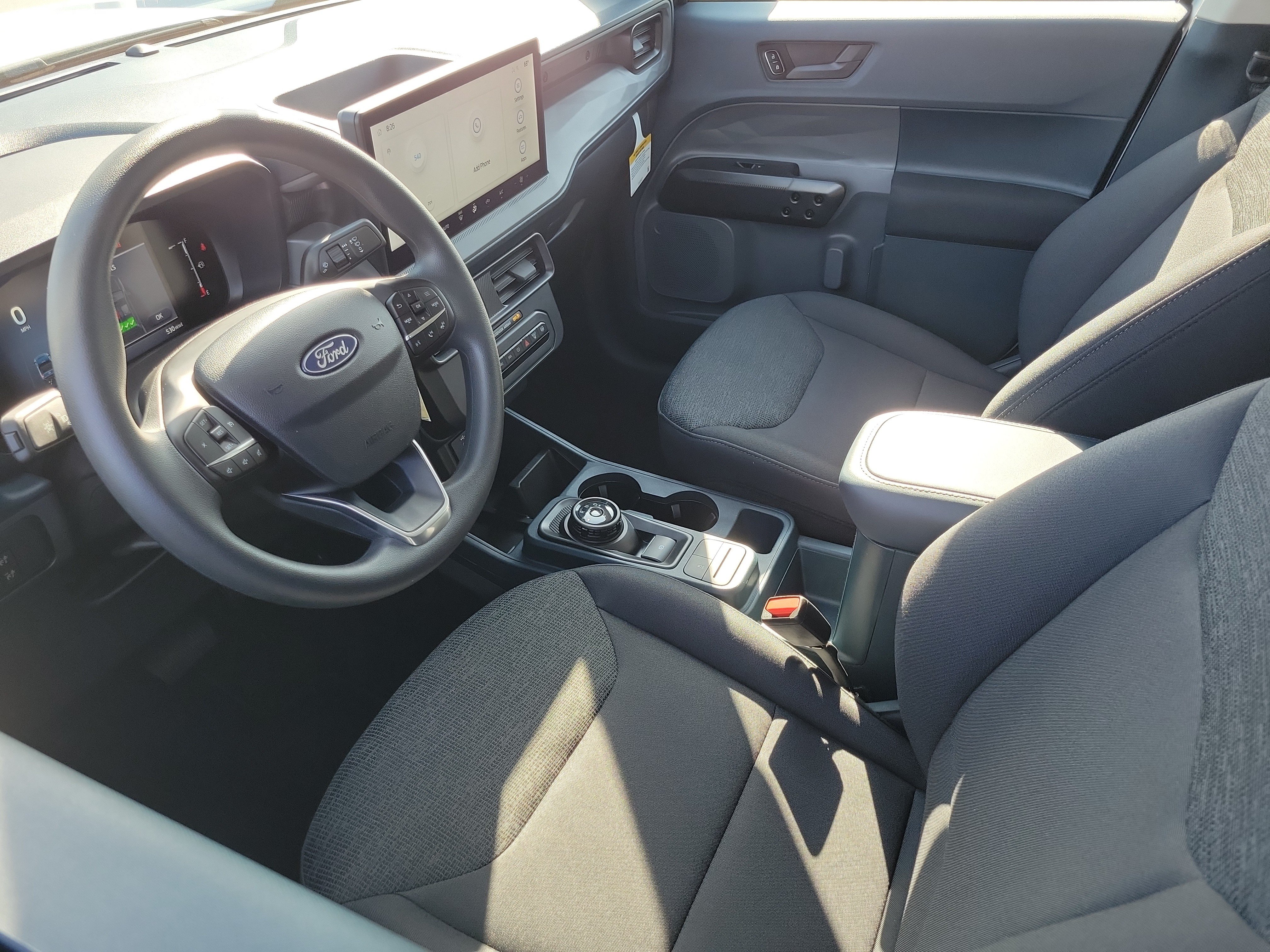 Used 2025 Ford Maverick XL FWD image 3