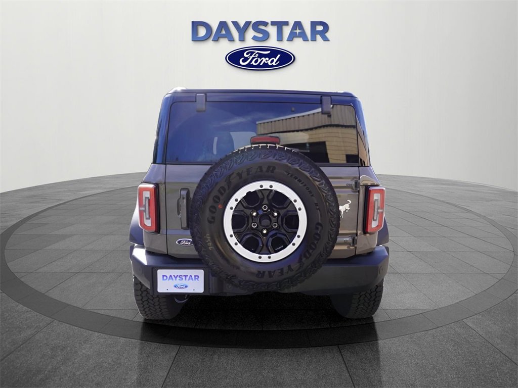 New 2025 Ford Bronco Outer Banks image 5