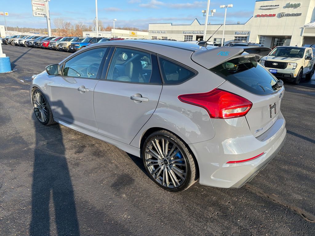 Used 2017 Ford Focus RS image 3