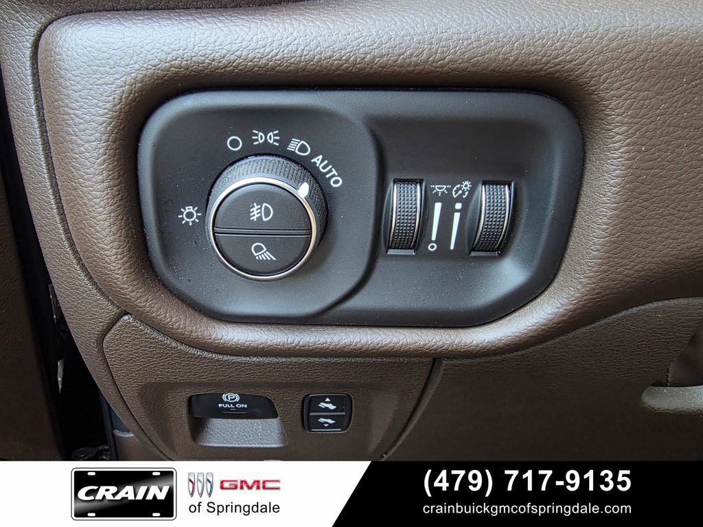 Used 2025 RAM 1500 Laramie w/ Laramie Southwest Edition AWD/4WD image 12