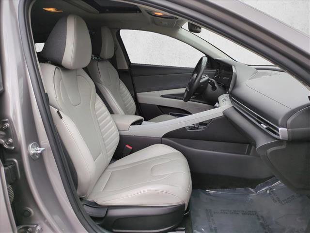 Used 2021 Hyundai Elantra Limited image 20