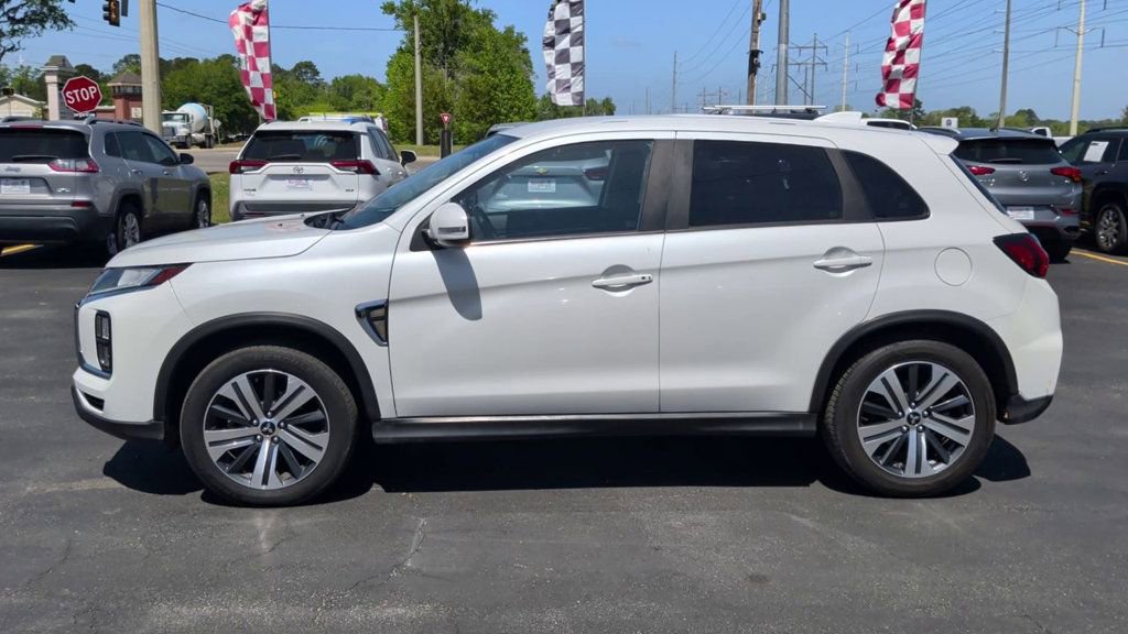 Used 2021 Mitsubishi Outlander Sport SE image 5