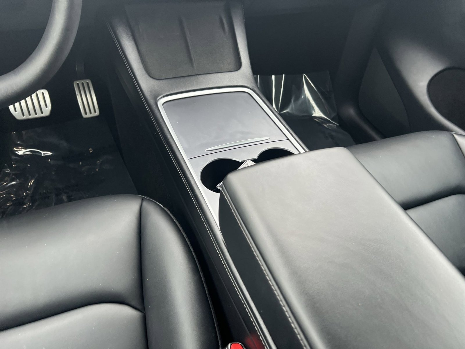 Used 2024 Tesla Model Y Performance image 23