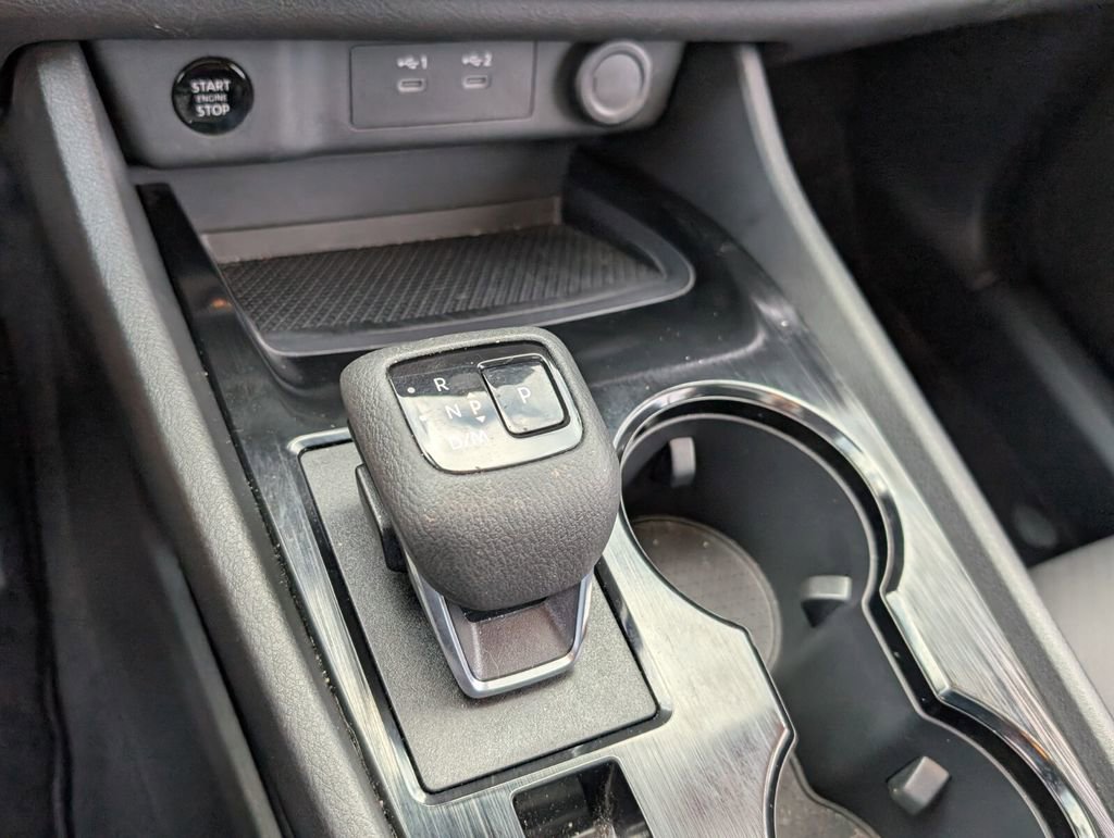 Certified 2024 Nissan Rogue SV w/ SV Premium Package image 21