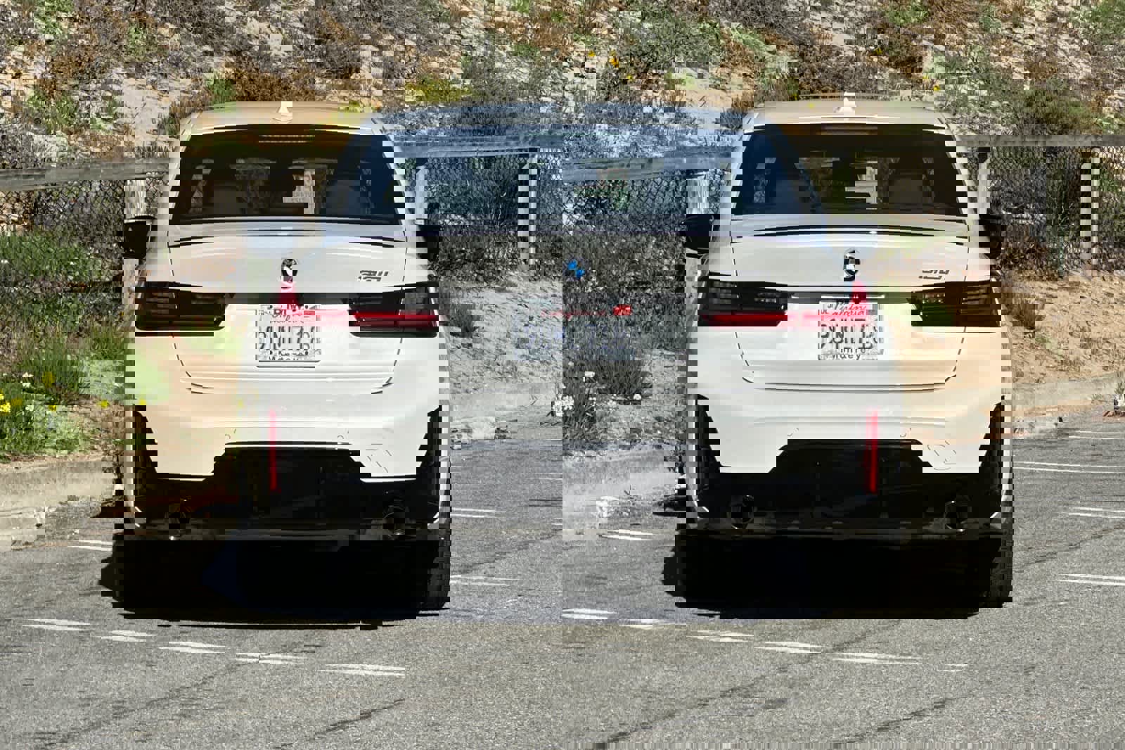 Used 2025 BMW 330i Sedan w/ M Sport Package image 8