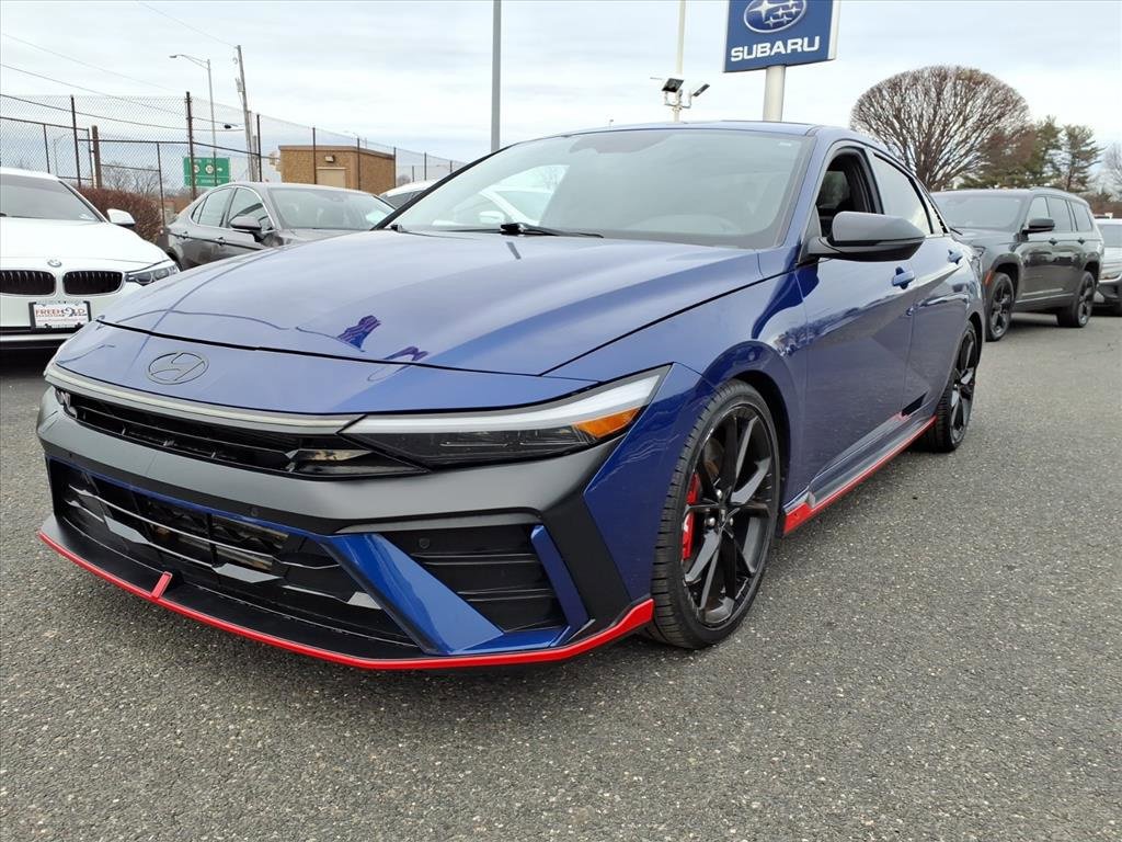 Used 2024 Hyundai Elantra N image 3