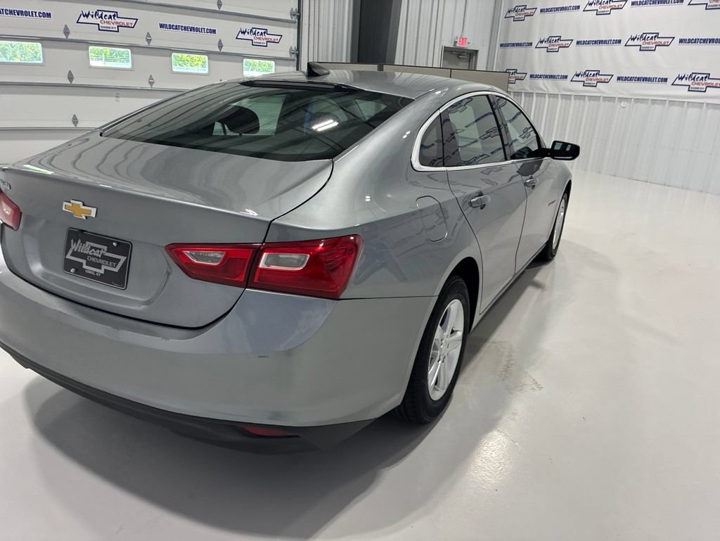 Used 2023 Chevrolet Malibu LS FWD image 7