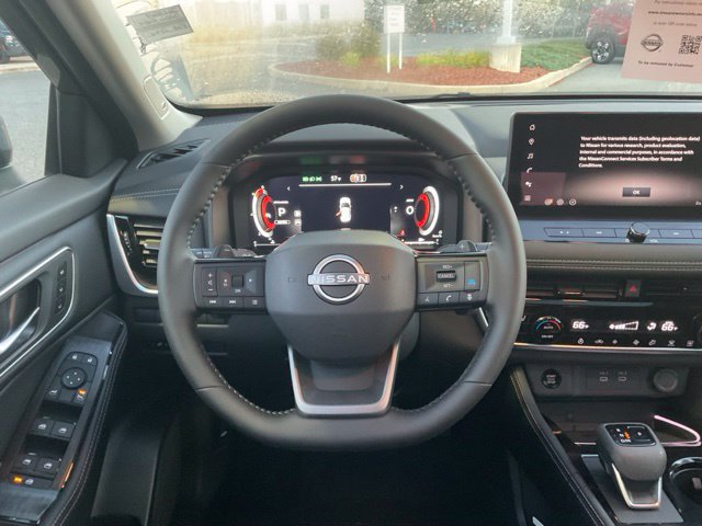 New 2026 Nissan Rogue Platinum AWD/4WD image 17