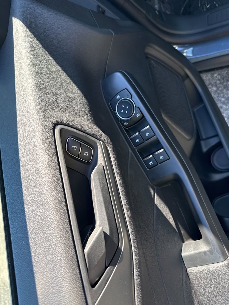 New 2026 Ford Escape Active image 13