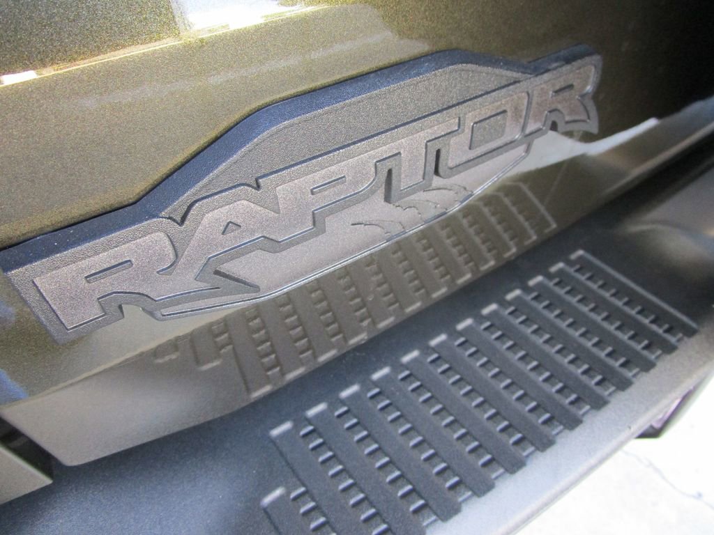Used 2024 Ford Bronco Raptor w/ Interior Carbon Fiber Pack 6 image 13