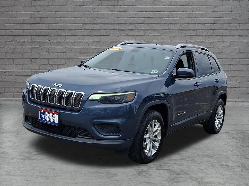 Used 2020 Jeep Cherokee Latitude w/ Cold Weather Group AWD/4WD image 5