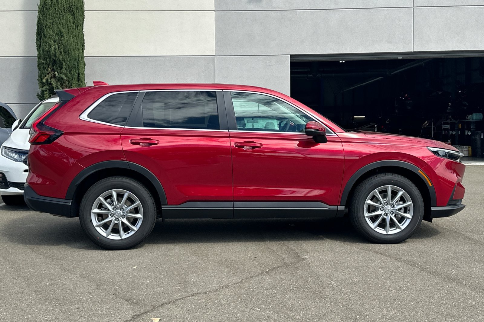 New 2026 Honda CR-V EX image 3