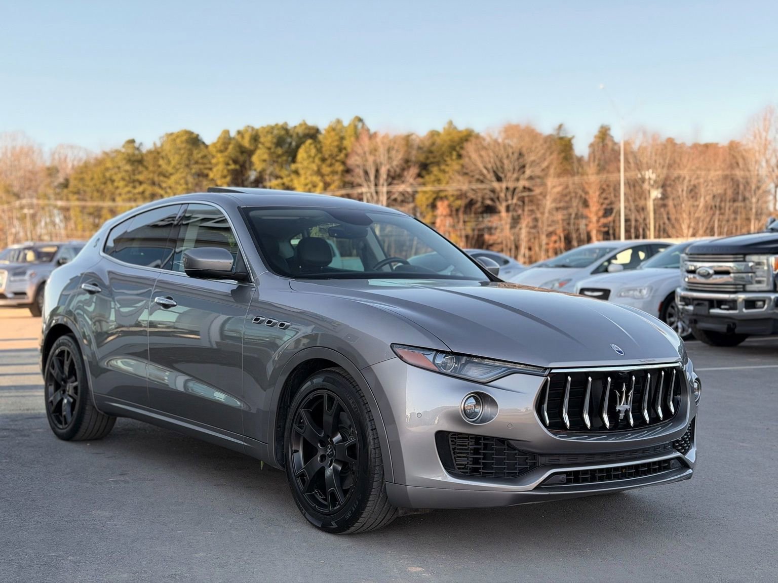 Used 2019 Maserati Levante image 4