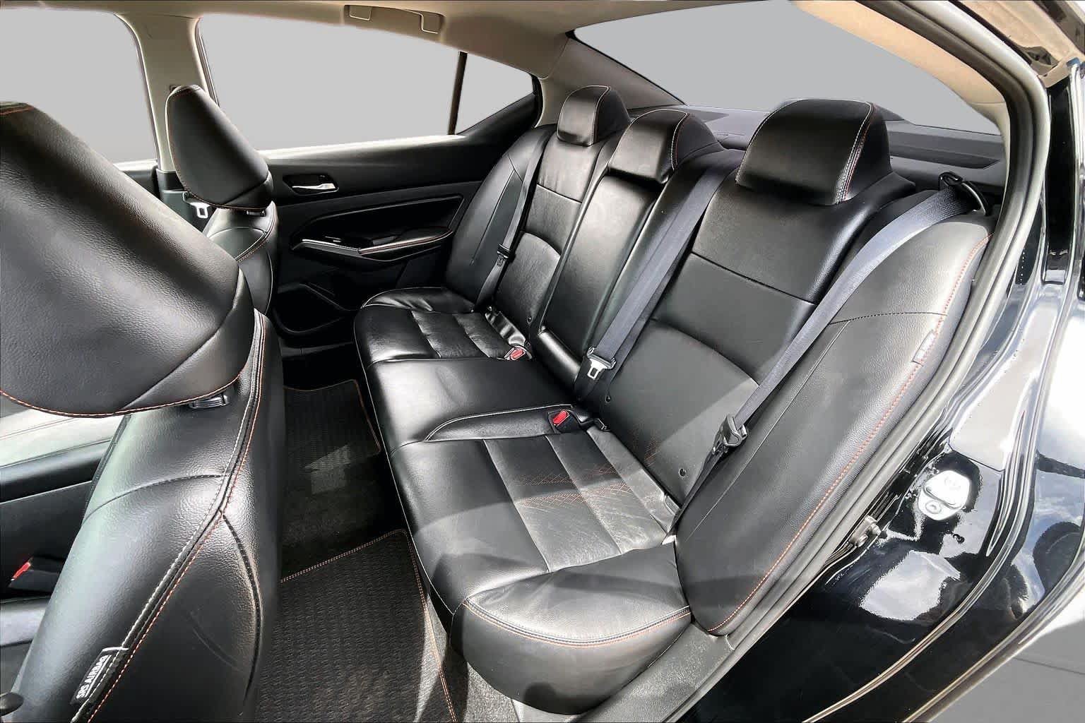Used 2023 Nissan Altima 2.5 SR w/ SR Premium Package FWD image 21