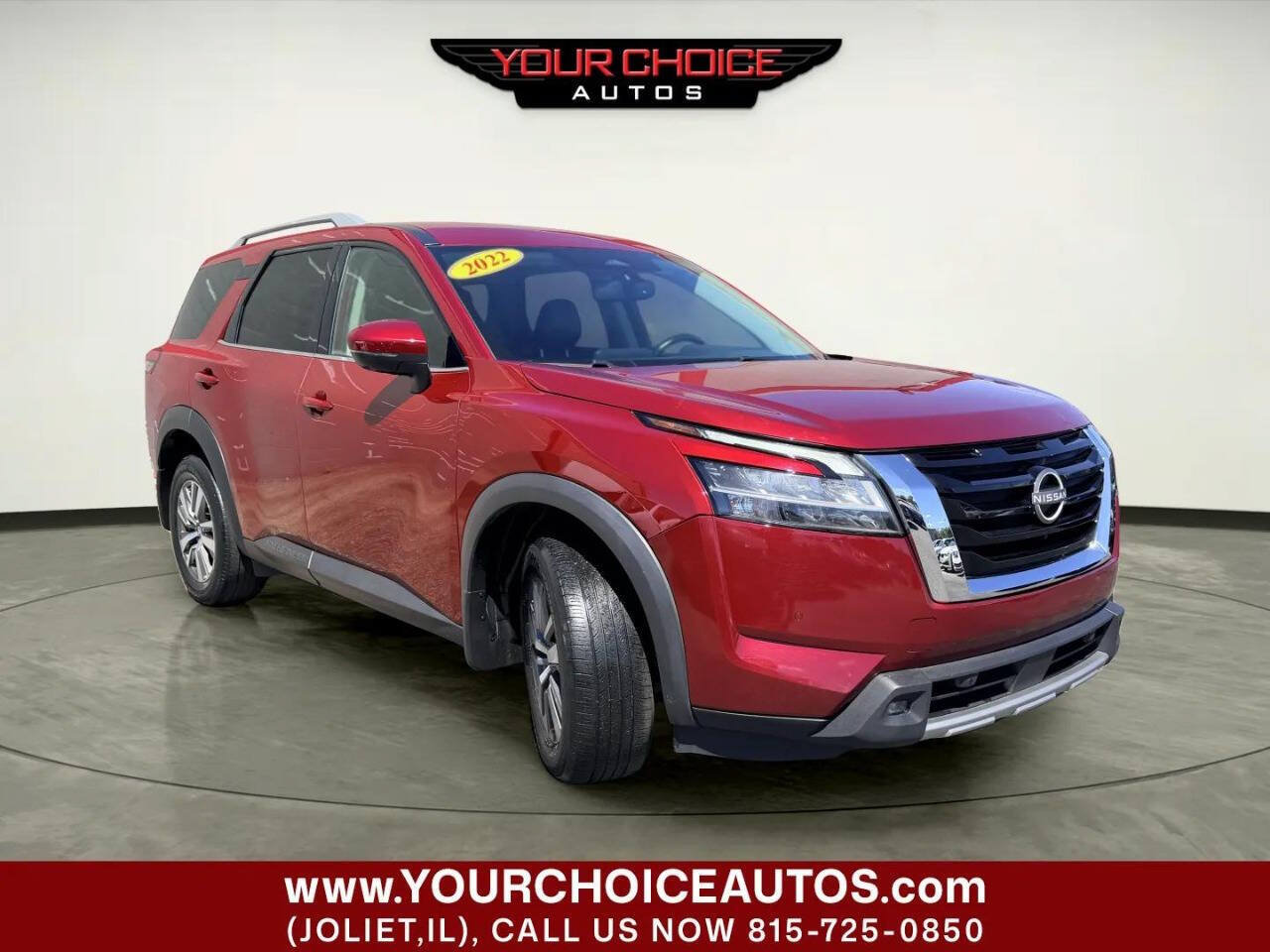 Used 2022 Nissan Pathfinder SL w/ SL Black Package AWD/4WD image 12