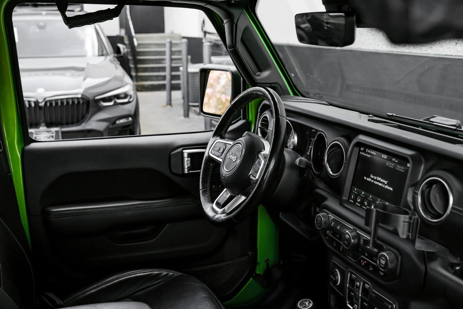 Used 2019 Jeep Wrangler Unlimited Sahara AWD/4WD image 19