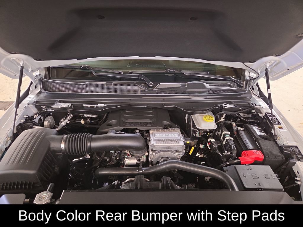 New 2026 RAM 1500 4x4 Crew Cab image 21