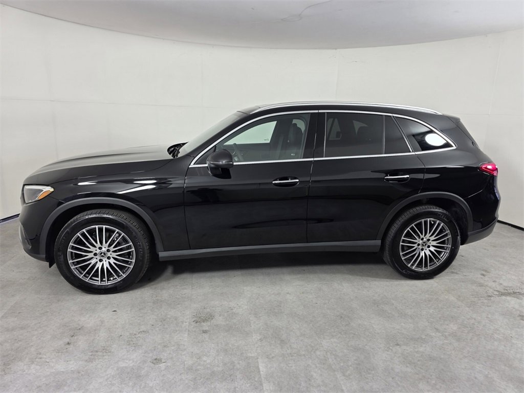 Certified 2025 Mercedes-Benz GLC 300 GLC 300 image 7