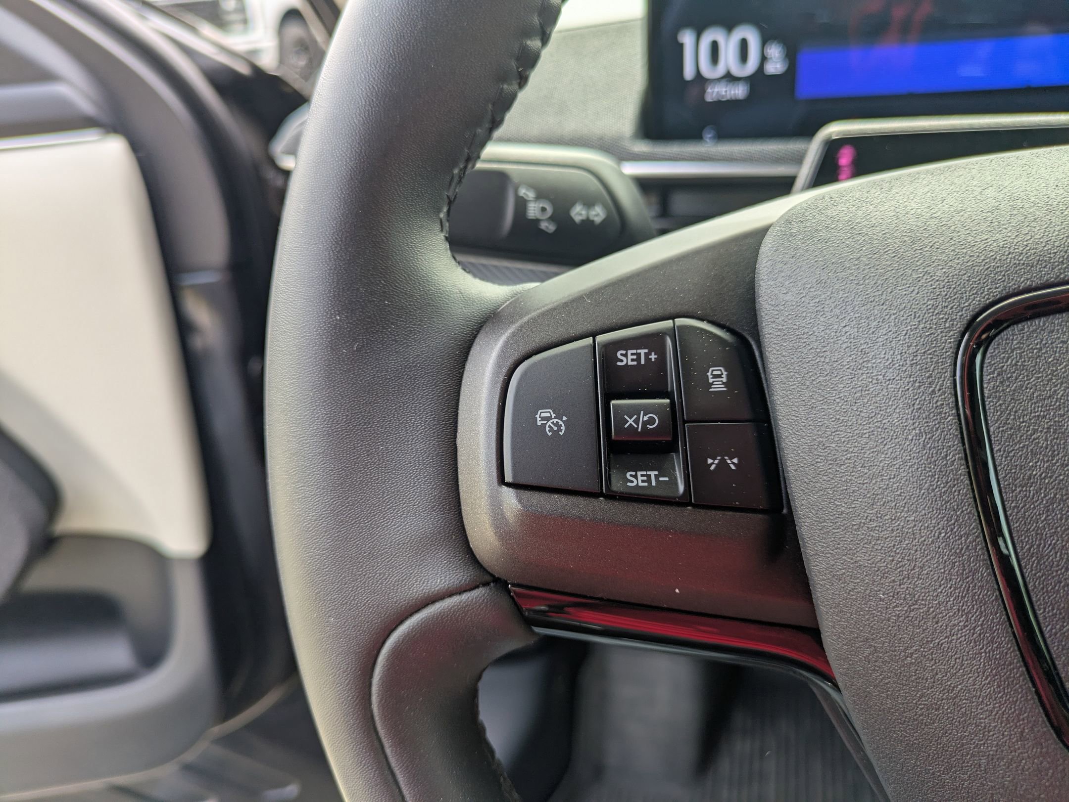 Certified 2022 Ford Mustang Mach-E Premium AWD/4WD image 18