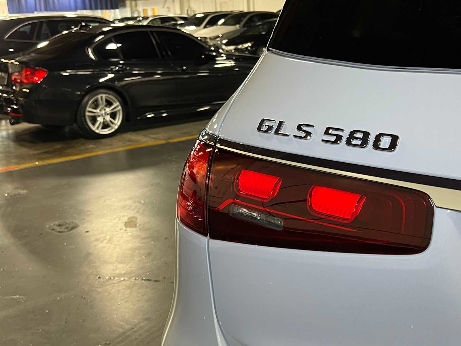 New 2026 Mercedes-Benz GLS 580 4MATIC image 13