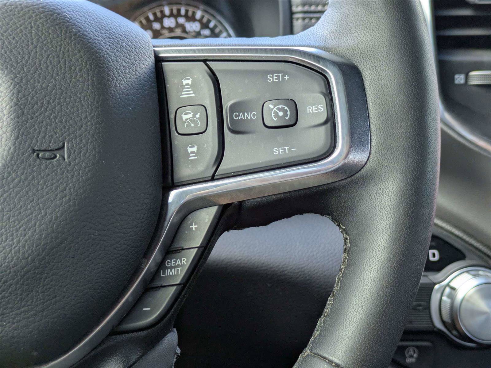 Certified 2025 RAM 1500 Laramie RWD image 29