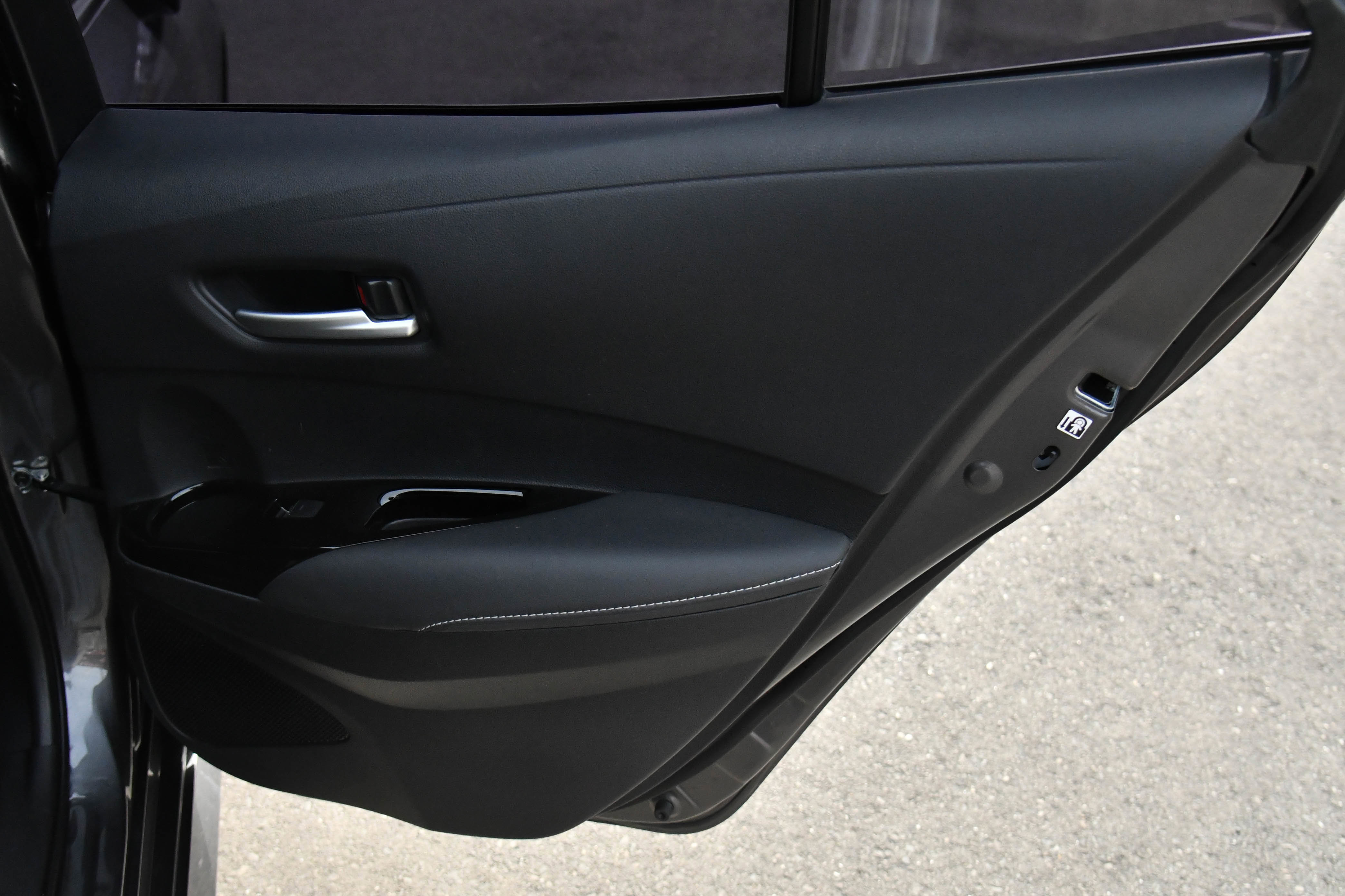 Used 2024 Toyota Corolla SE w/ SE Package FWD image 42